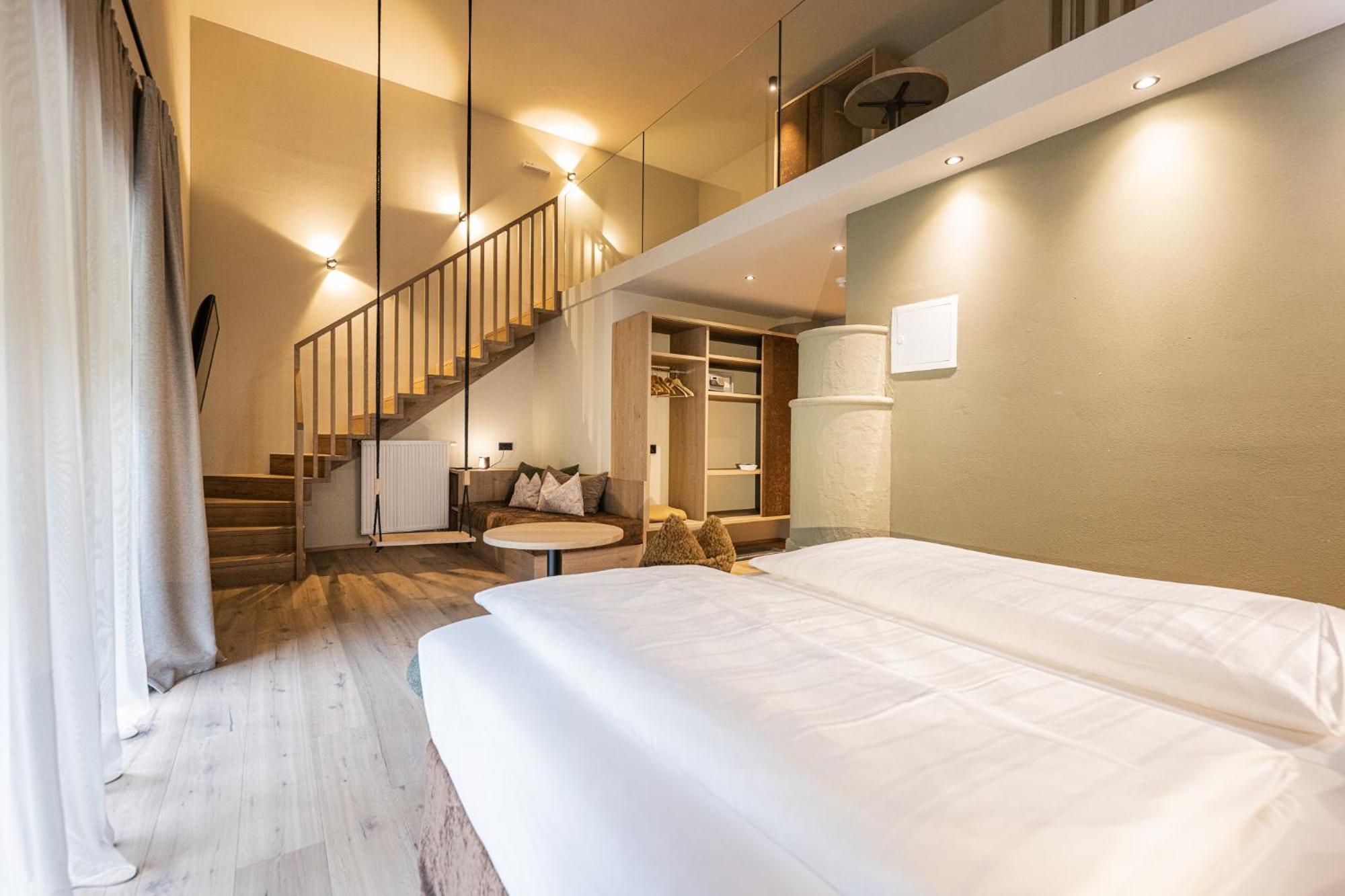Hotel Loewe Dolomites San Candido Esterno foto