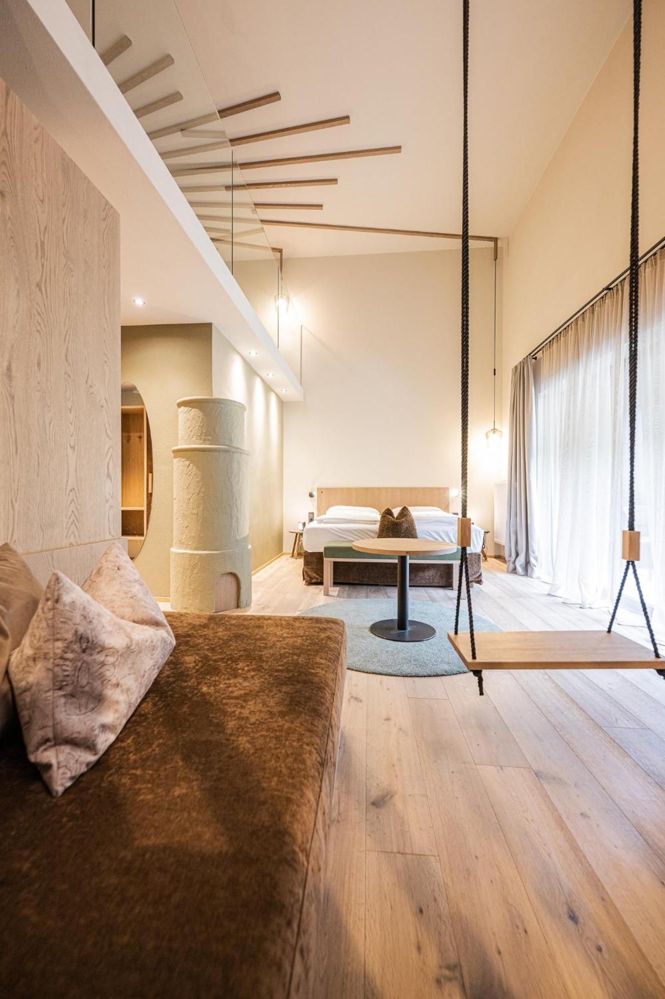Hotel Loewe Dolomites San Candido Esterno foto